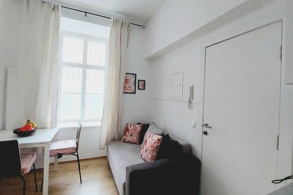 Checkinvienna-One Bedroom Apartment Экстерьер фото