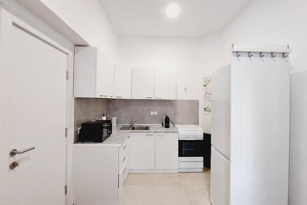 Checkinvienna-One Bedroom Apartment Экстерьер фото